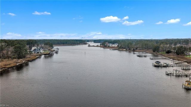 716 River Strand, Chesapeake, VA 23320