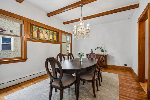 734 Gunderson Avenue, Oak Park, IL 60304
