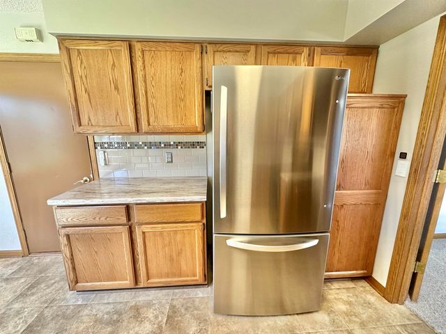 6501 Sedgemore Place, Fort Wayne, IN 46835