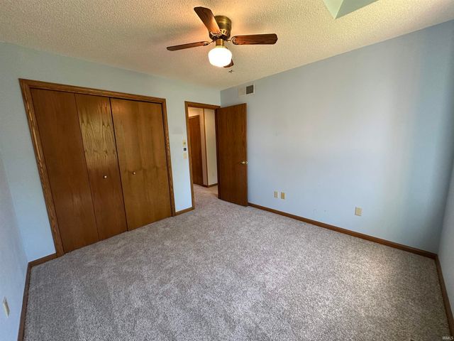 6501 Sedgemore Place, Fort Wayne, IN 46835