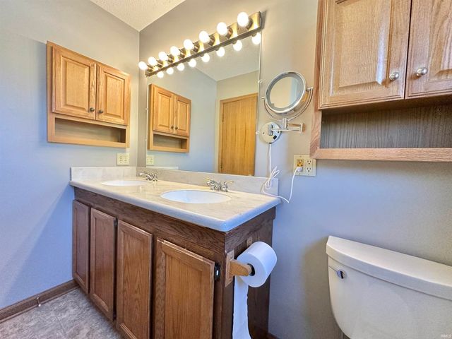 6501 Sedgemore Place, Fort Wayne, IN 46835