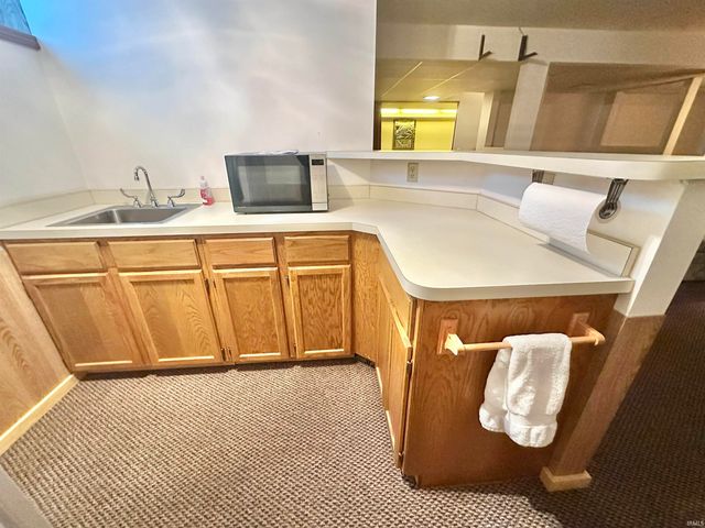 6501 Sedgemore Place, Fort Wayne, IN 46835