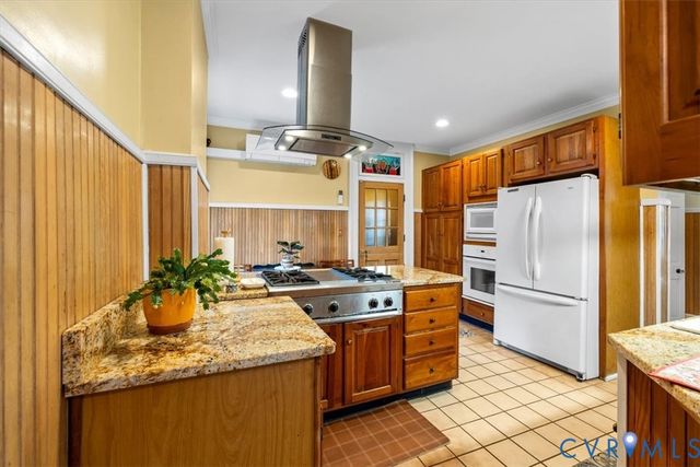 1595 Berkeley Ave, Petersburg, VA 23805
