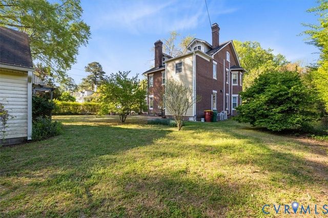 1595 Berkeley Ave, Petersburg, VA 23805