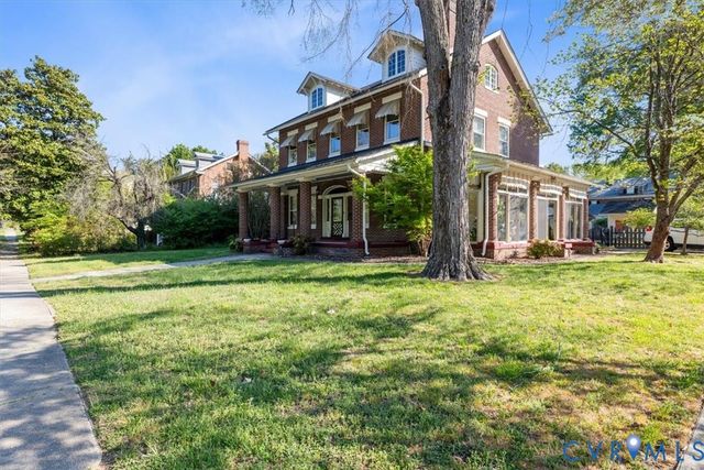 1595 Berkeley Ave, Petersburg, VA 23805