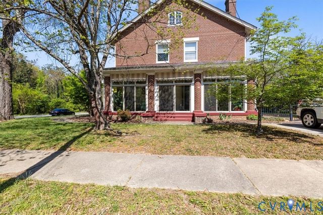 1595 Berkeley Ave, Petersburg, VA 23805