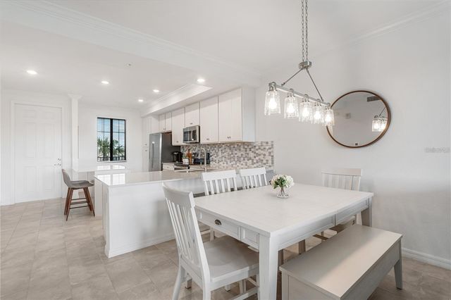 18028 GAWTHROP DRIVE 304, Bradenton, FL 34211
