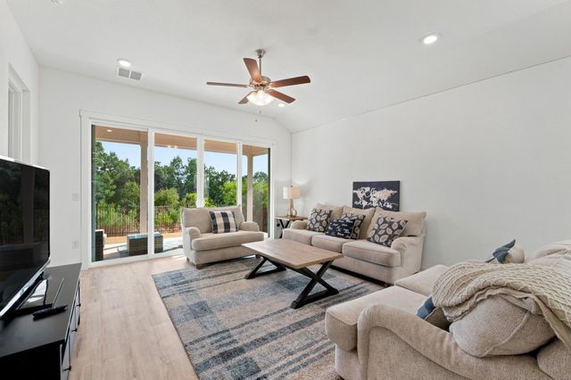 421 Peace Pipe WAY, Georgetown, TX 78628