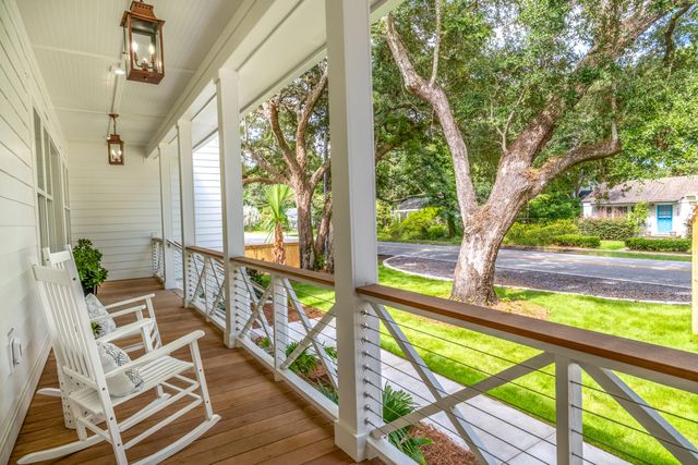 727 Mccants Drive, Mount Pleasant, SC 29464