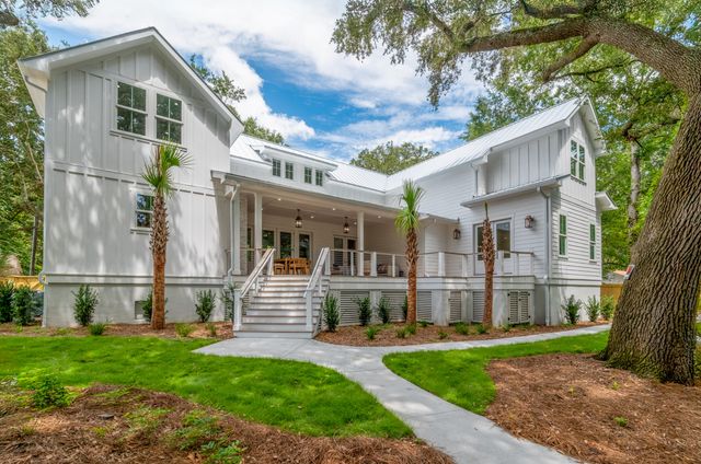 727 Mccants Drive, Mount Pleasant, SC 29464