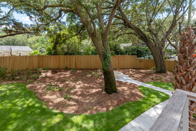 727 Mccants Drive, Mount Pleasant, SC 29464