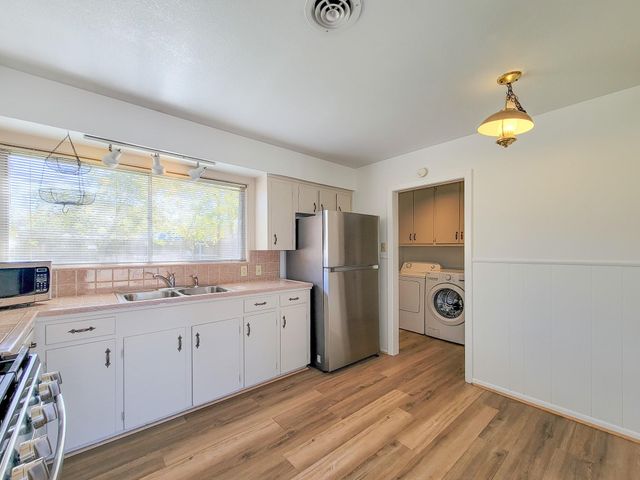 6351 Granite Street, Houston, TX 77092