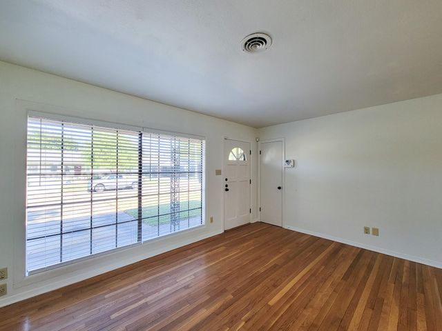 6351 Granite Street, Houston, TX 77092