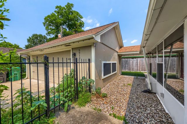 5919 Greenmont Drive, Houston, TX 77092