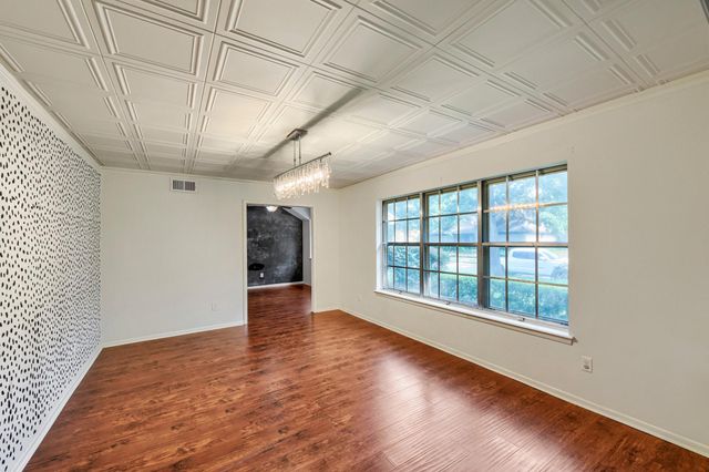 5919 Greenmont Drive, Houston, TX 77092