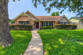 5919 Greenmont Drive, Houston, TX 77092