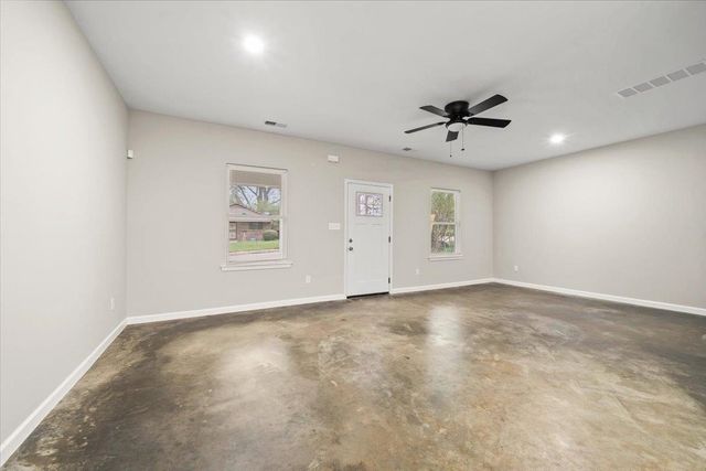 2895 YALE AVE, Memphis, TN 38112