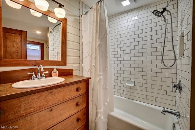 222 McCarty Avenue, Dennison, OH 44621