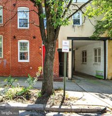 305 S WASHINGTON ST, Baltimore, MD 21231