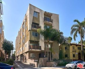 2864 Sunset Place 206, Los Angeles, CA 90005