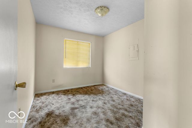 235 N Meridian Street, Greenwood, IN 46143