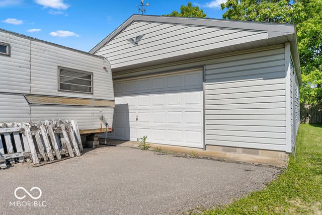 235 N Meridian Street, Greenwood, IN 46143