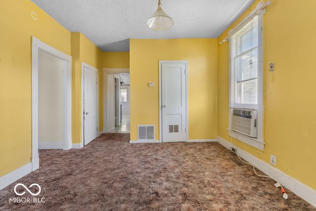 235 N Meridian Street, Greenwood, IN 46143