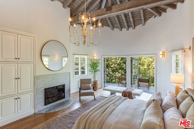 4626 Encino Avenue, Encino (los Angeles), CA 91316