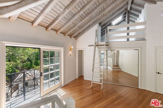 4626 Encino Avenue, Encino (los Angeles), CA 91316