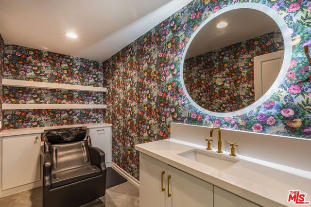 4626 Encino Avenue, Encino (los Angeles), CA 91316