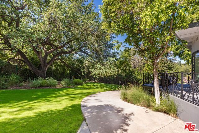 4626 Encino Avenue, Encino (los Angeles), CA 91316