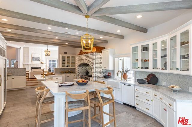 4626 Encino Avenue, Encino (los Angeles), CA 91316