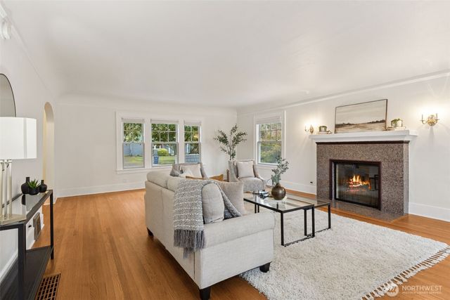 2305 Columbia Street SW, Olympia, WA 98501