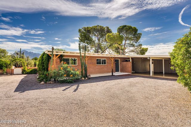 8440 N Romero Avenue, Tucson, AZ 85704
