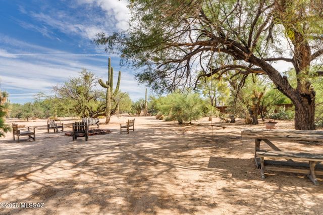 8440 N Romero Avenue, Tucson, AZ 85704