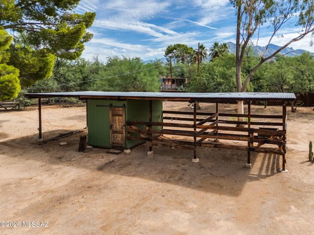 8440 N Romero Avenue, Tucson, AZ 85704