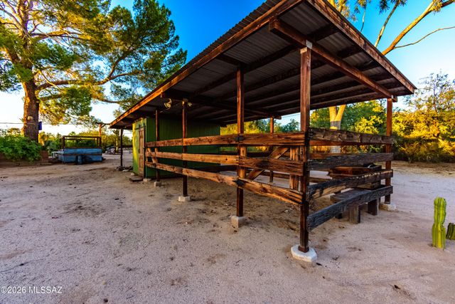 8440 N Romero Avenue, Tucson, AZ 85704