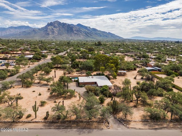 8440 N Romero Avenue, Tucson, AZ 85704
