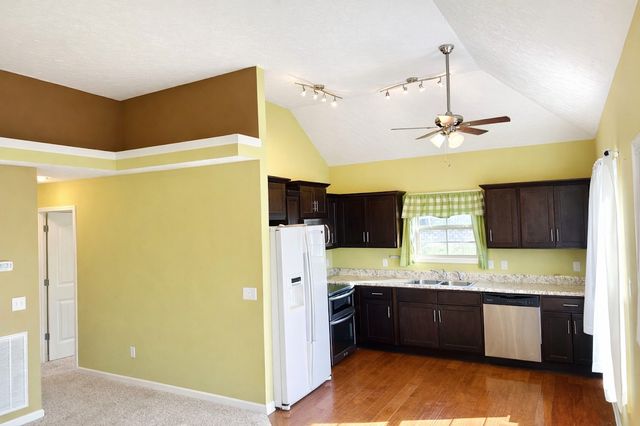 250 Wagoners Way, Westmoreland, TN 37186