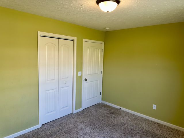 250 Wagoners Way, Westmoreland, TN 37186