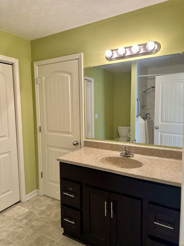 250 Wagoners Way, Westmoreland, TN 37186