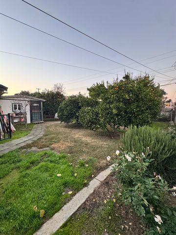 333 Cherry St, Lodi, CA 95240