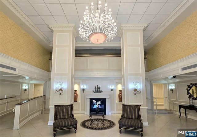 151 Prospect Avenue 19A, Hackensack, NJ 07601