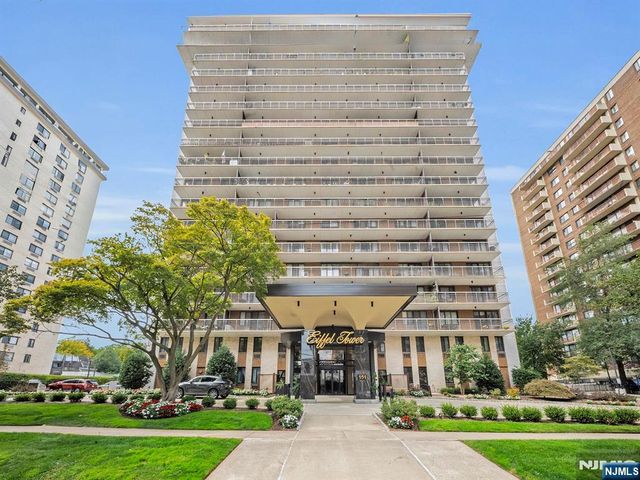 151 Prospect Avenue 19A, Hackensack, NJ 07601