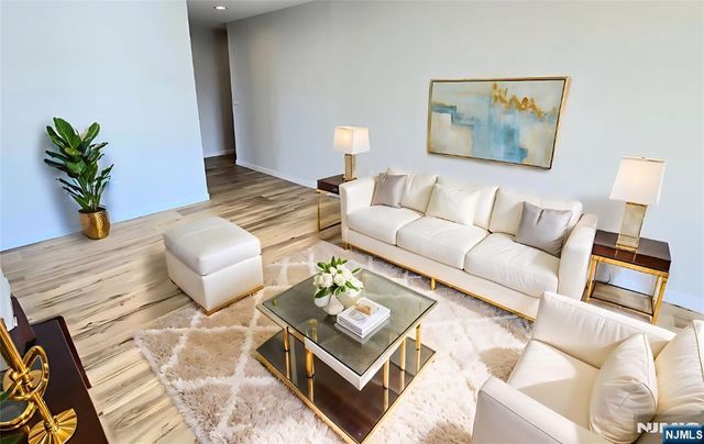 151 Prospect Avenue 19A, Hackensack, NJ 07601