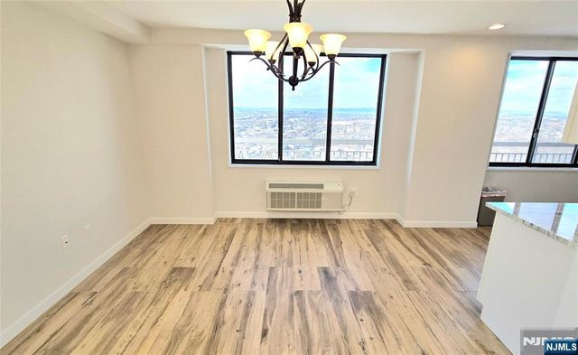 151 Prospect Avenue 19A, Hackensack, NJ 07601