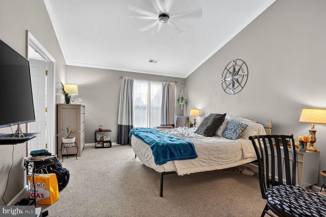 6729 EMMANUEL CT N, Gainesville, VA 20155