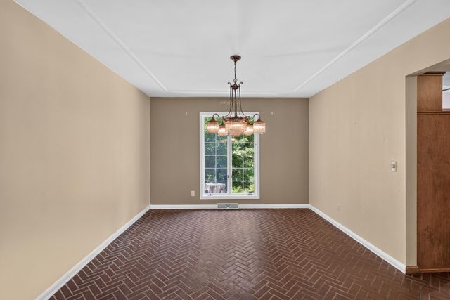 798 Torchwood Drive, New Brighton, MN 55112