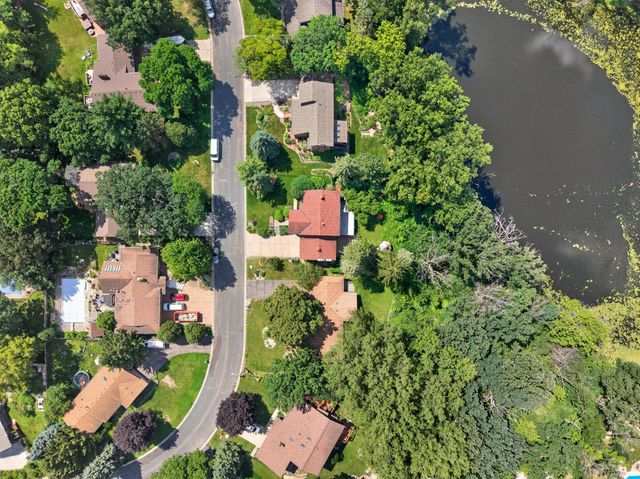 798 Torchwood Drive, New Brighton, MN 55112