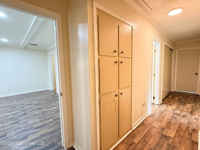 1202 Cliffdale Drive, Clinton, MS 39056